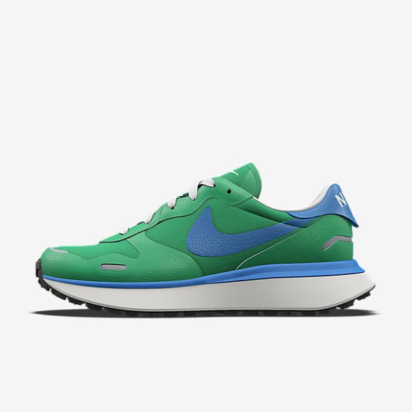 Green color nike shoes discount